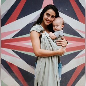 Nalakāi sage green ring sling